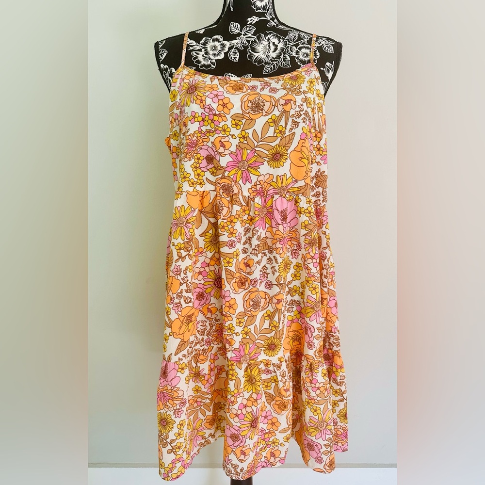 Vintage style late 60’s/70’s bright yellow and pink floral summer dress